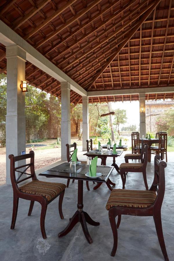 Villa Sunbird Negombo Exterior foto